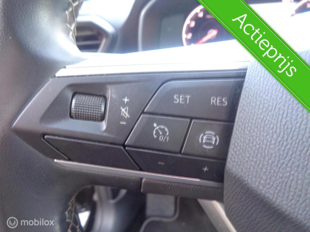 Seat Leon 1.0 tsi reference/airco ecc/cruise controle/apple carplay/led/1st