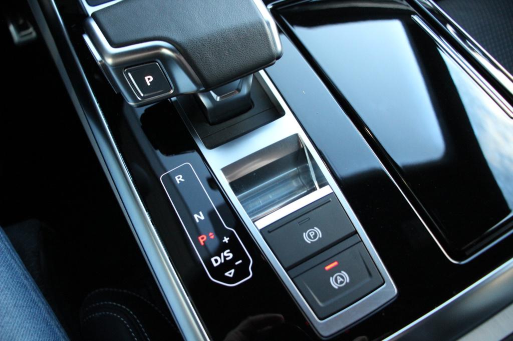 Audi Q8 55 tfsi e quattro pro line s | b&o | orig. nl | np: 109.115