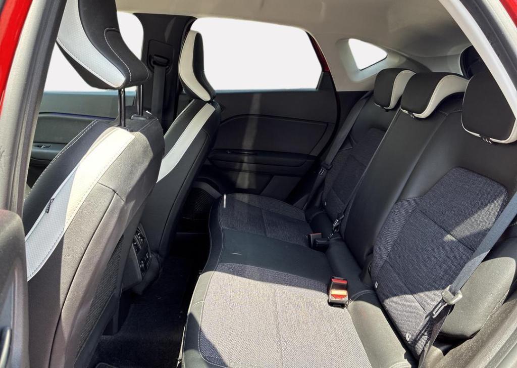 Renault Captur 1.3 mild hybrid 140 techno - 18 inch / trekhaak