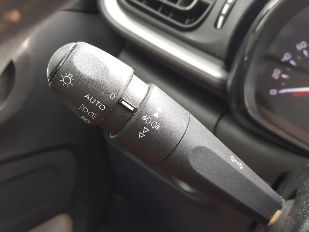 Citroen C3 feel 1.2 83pk s&s apple carplay & android auto | cruise & climat