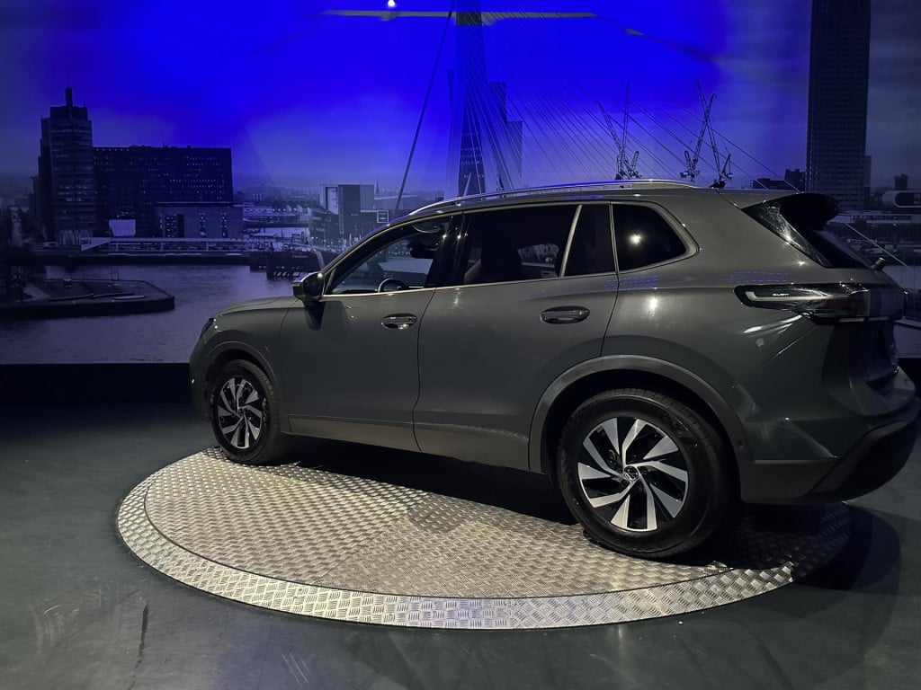 Volkswagen Tiguan 1.5 etsi life edition *winterpack*ledplus*keyless*privgla