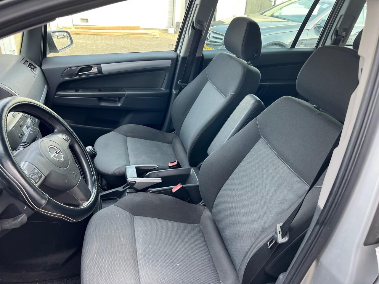 Goede en betrouwbare Opel Zafira uit 2007, Pas APK gekeurd!!