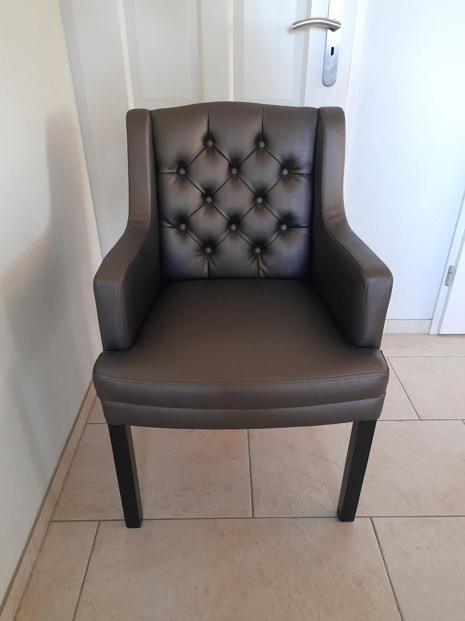 3 x OLAV HOME Fauteuil (z.g.a.n.)