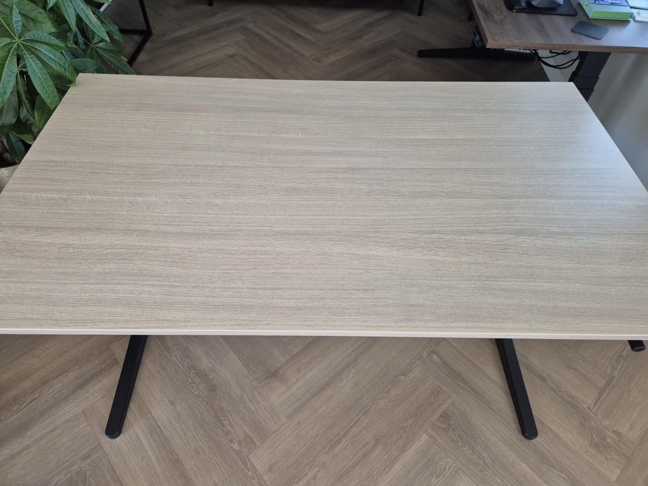 Handmatig verstelbaar bureau