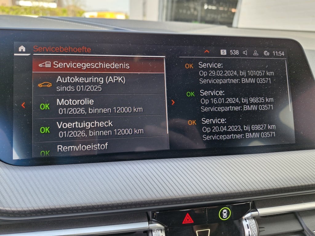 BMW 1 Serie 118i executive edition | sport line pakket | bmw led
