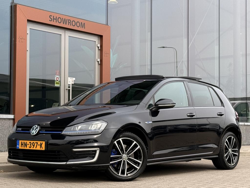 Volkswagen Golf 1.4 tsi gte | leder | pano | apple carplay | achteruitrijca