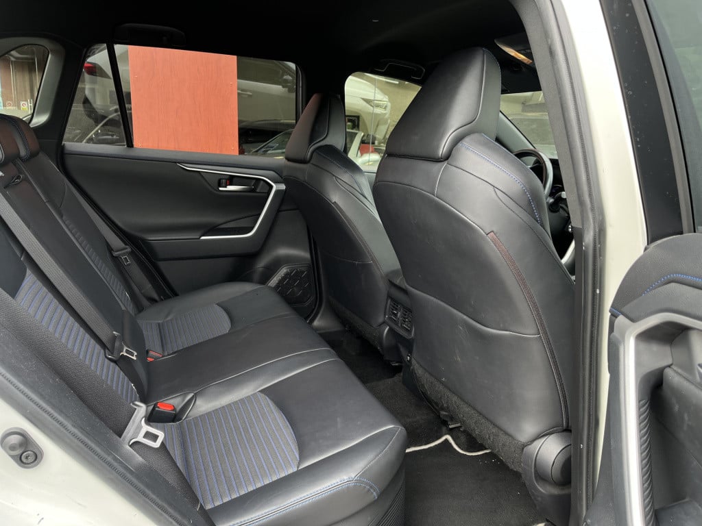 Toyota Rav4 2.5 hybrid bi-tone | navi | camera | stoel/stuurverw. | lmv