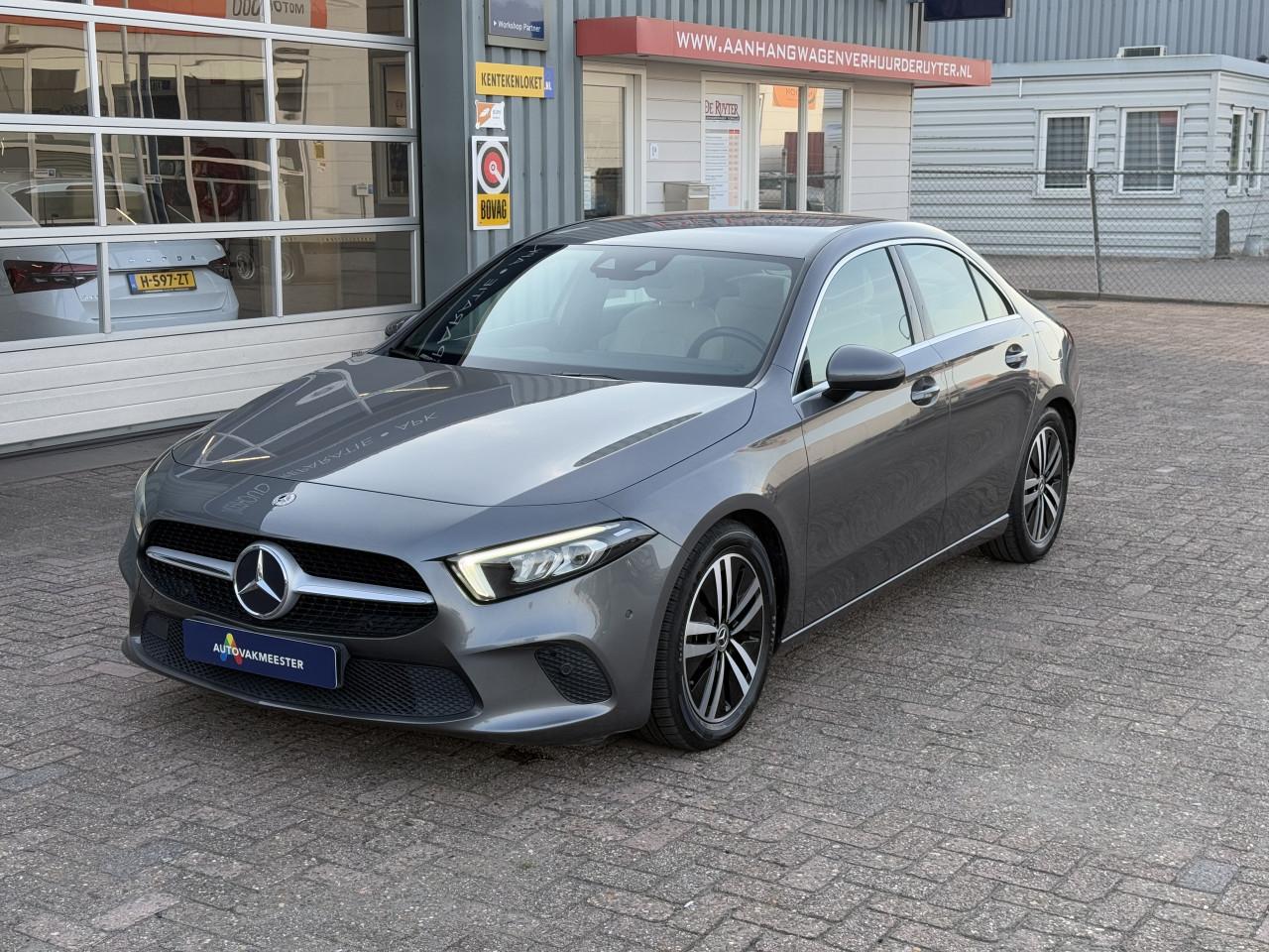 Mercedes-Benz A-klasse - 180 Business Solution Luxury | Wit Leder | Sfeer