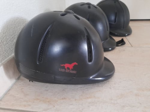 3 X Cap M en S en XS (in goede nette staat )