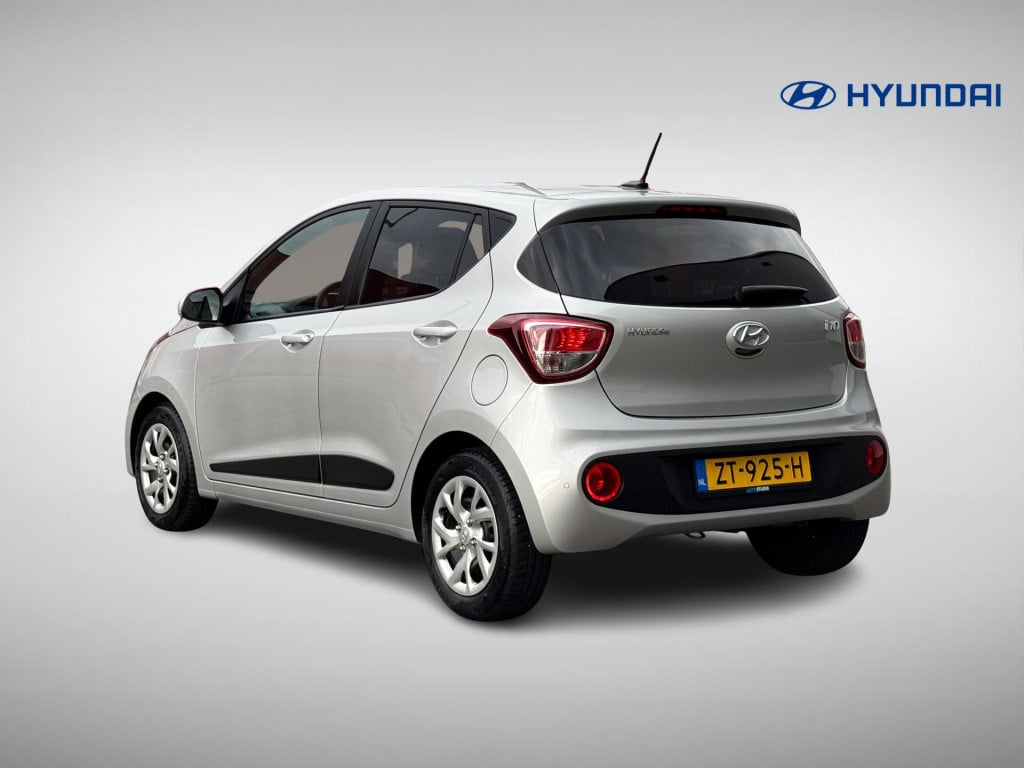 Hyundai I 10 1.0i premium | navigatie | camera | stuur- + stoelverwarming |