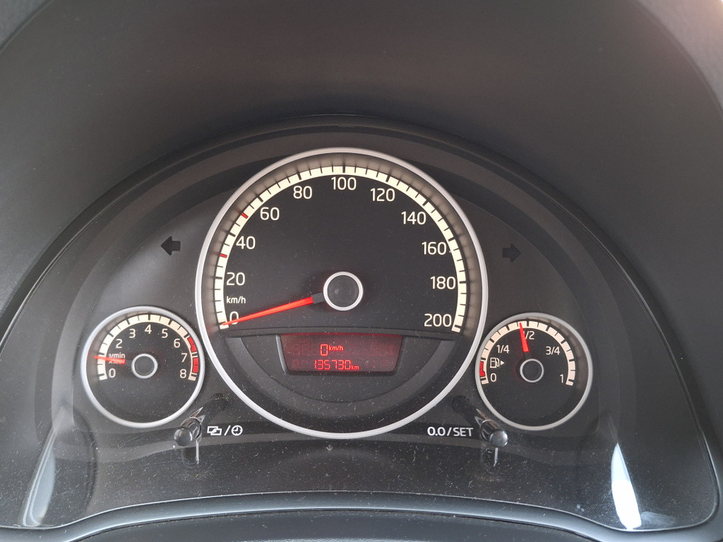 Volkswagen UP! 1.0 high up! bluemotion 5-deurs | stoelverwarming | navi | b