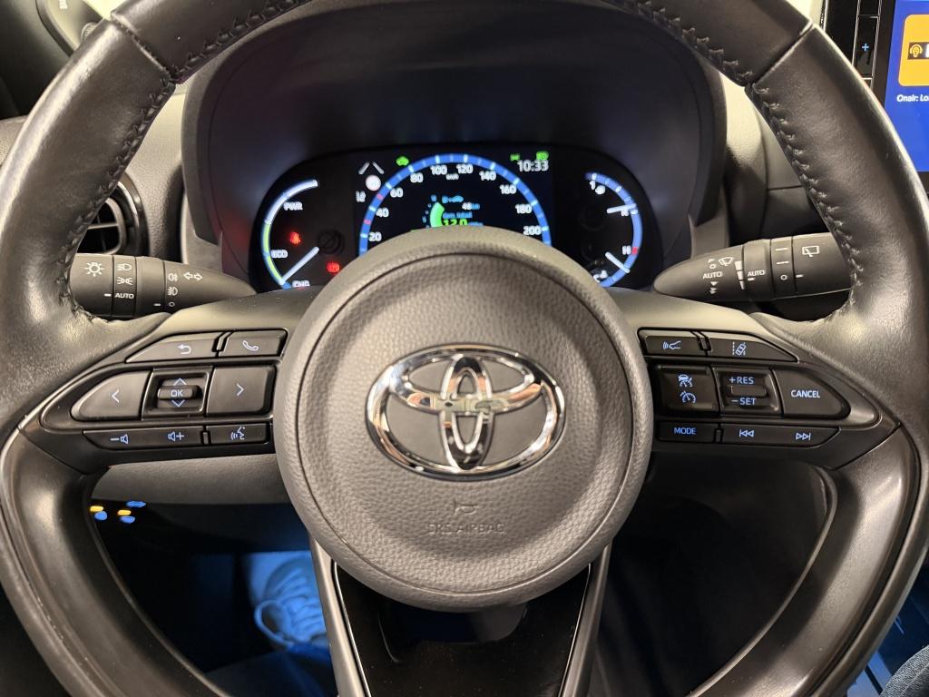 Toyota Yaris Cross 1.5 hybrid launch edition| jbl |hud| awd| stoelverw+stuu