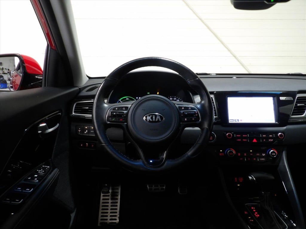Kia Niro 1.6 gdi phev 141pk dct6 dynamicplusline