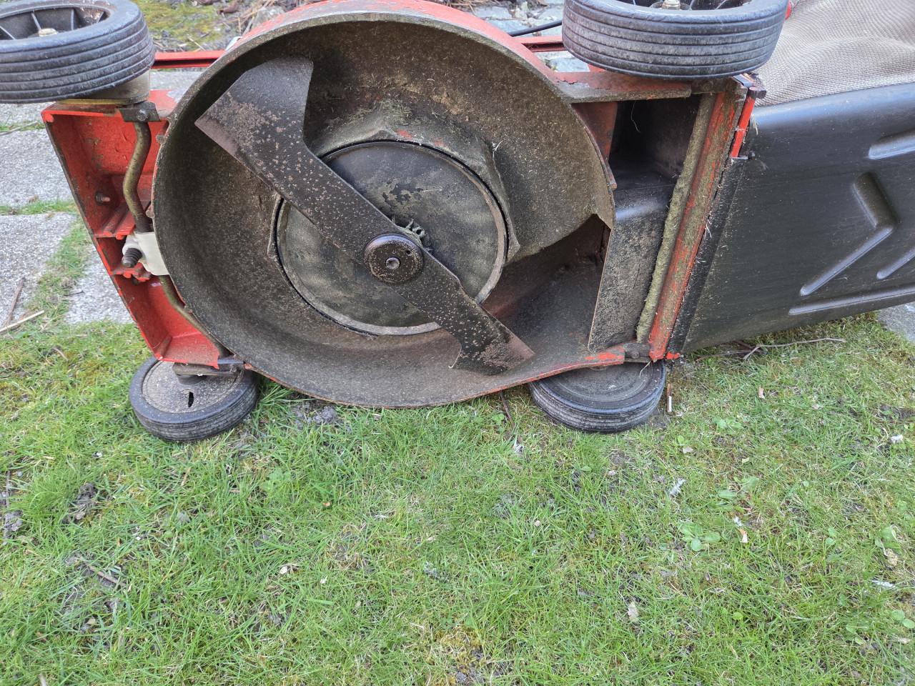 Te koop : Sabo 43-4 benzine maaier.