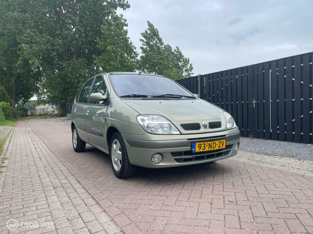 Renault Scenic 1.6-16v expression