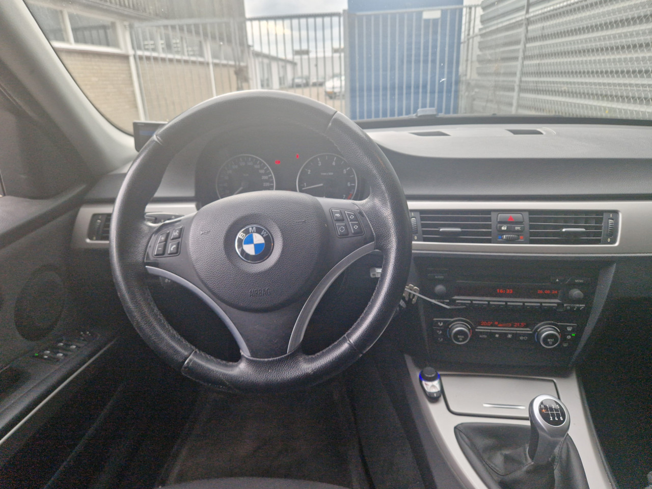 BMW 3-serie Touring 318i High Executive