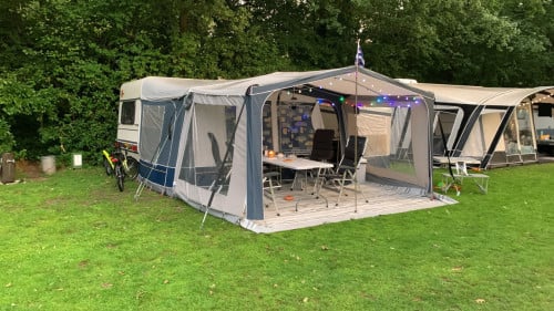 Te koop Dorema voortentluifel met zijwanden