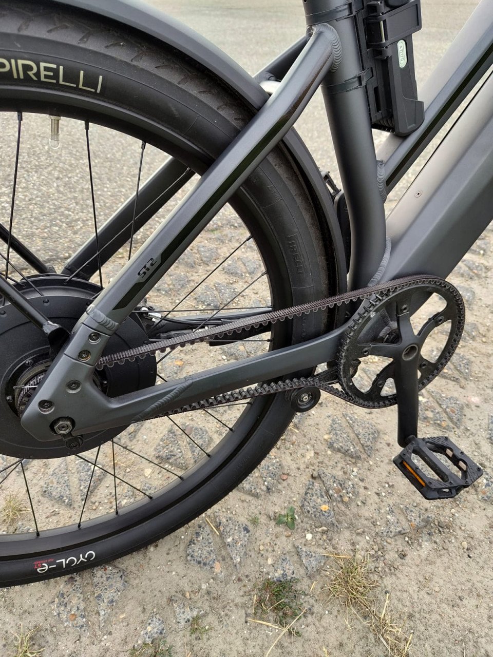 Stromer st2 Comfort speedpedelec beltdrive lage km! 17"