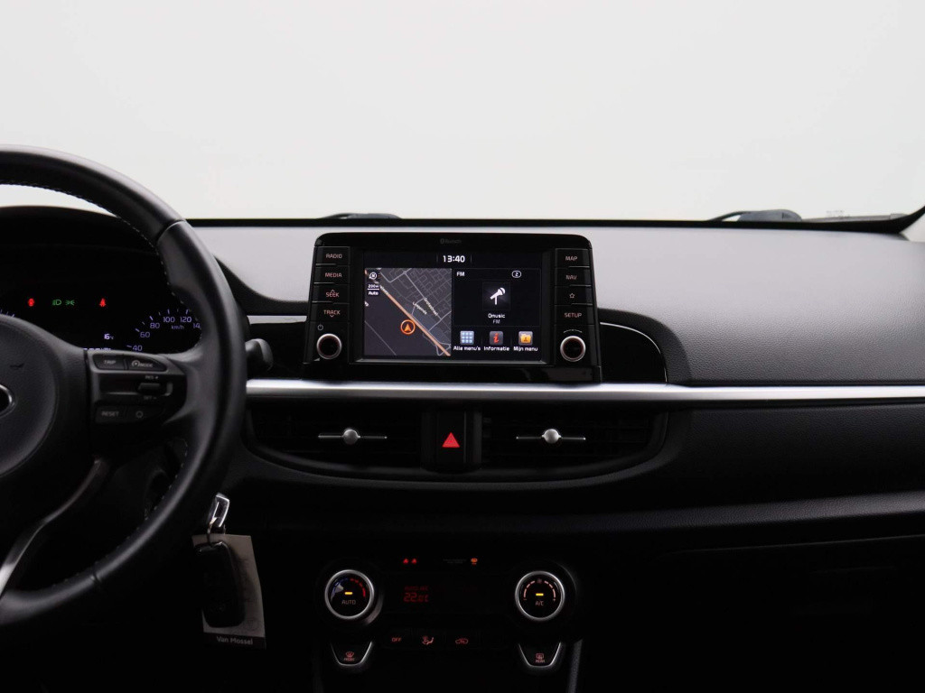 Kia Picanto 1.0 cvvt design edition | camera | lmv | apple carplay | naviga