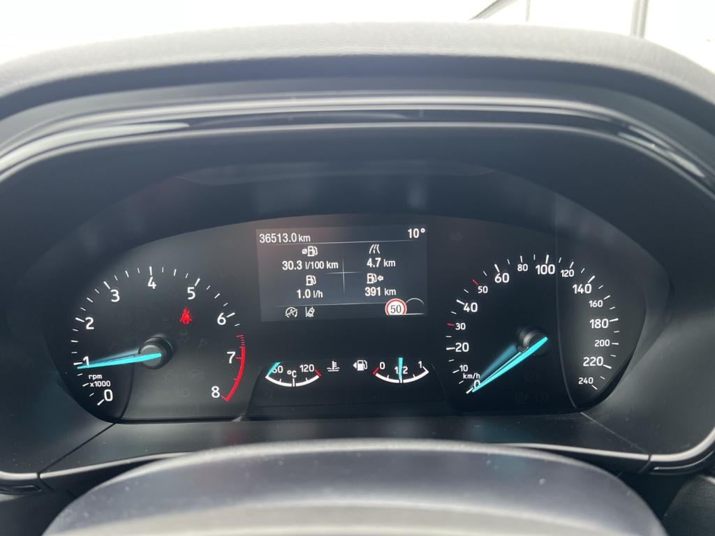 Ford Focus 1.0 ecoboost hybrid 125pk st-line , adaptive cc ,voorruitverwarm