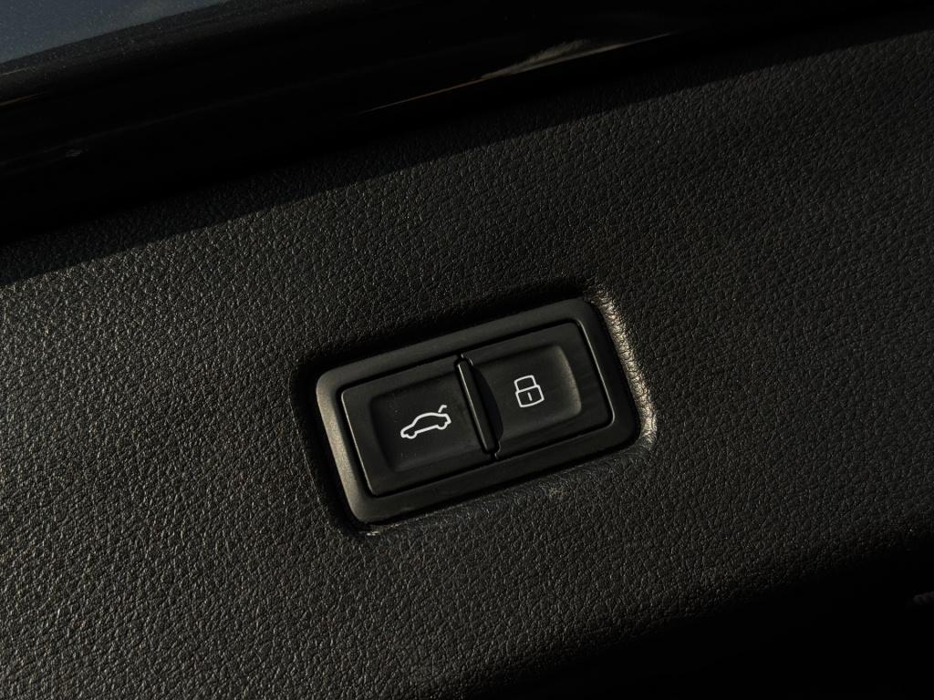 Audi Q5 sportback 40 tfsi * sq5 look * leder * trekhaak * acc * keyless