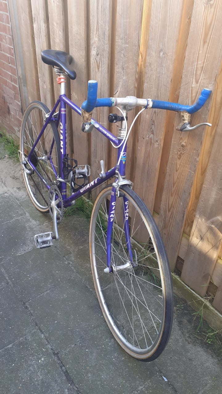 4 x Racefiets GIANT & GAZELLE -XXL &. Motobecane ....& EDDIE-MERKX