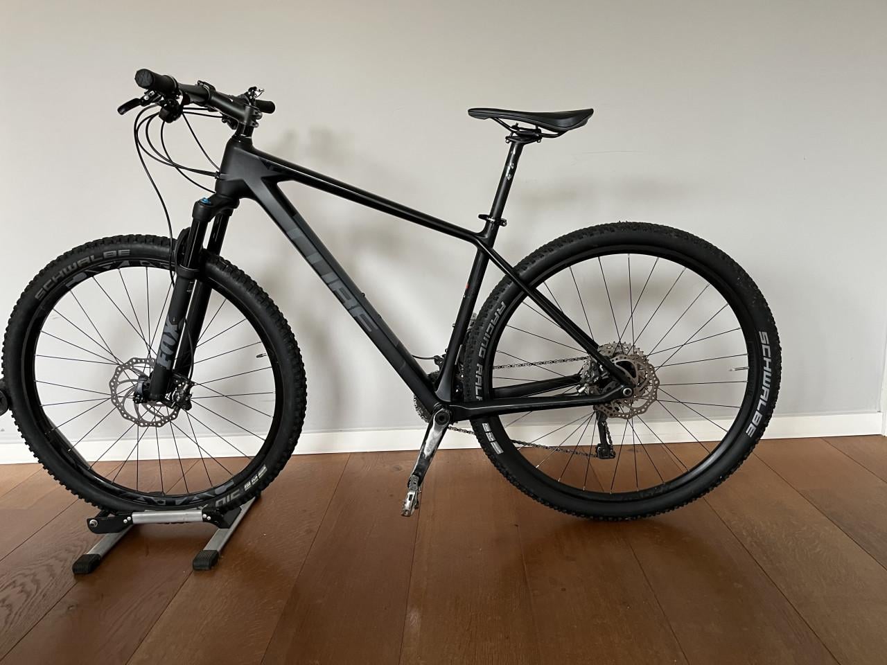 Mountainbike, CUBE REACTION C:62 Race. Carbon, Framemaat 19 inch
