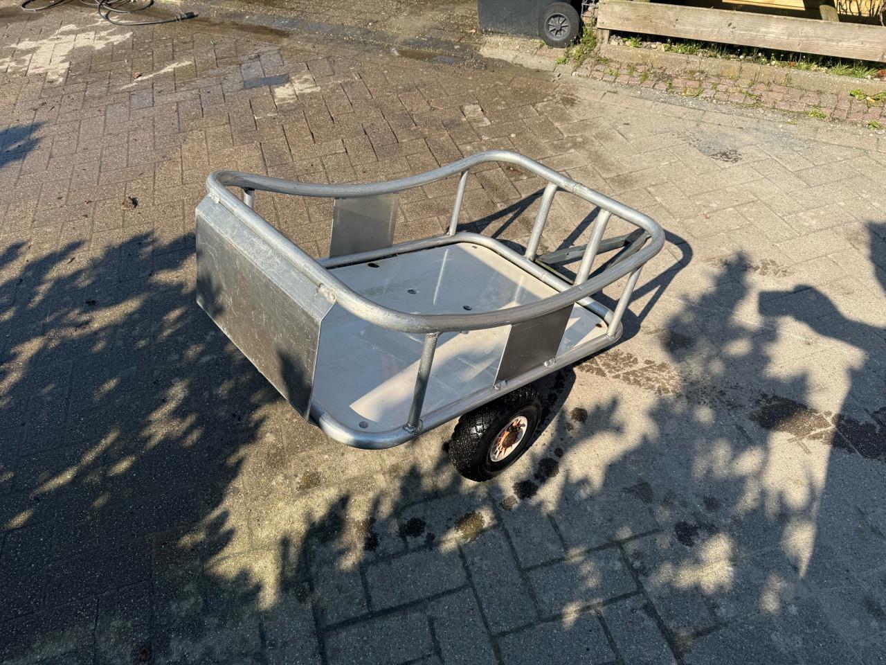Aluminium kar voor skelter