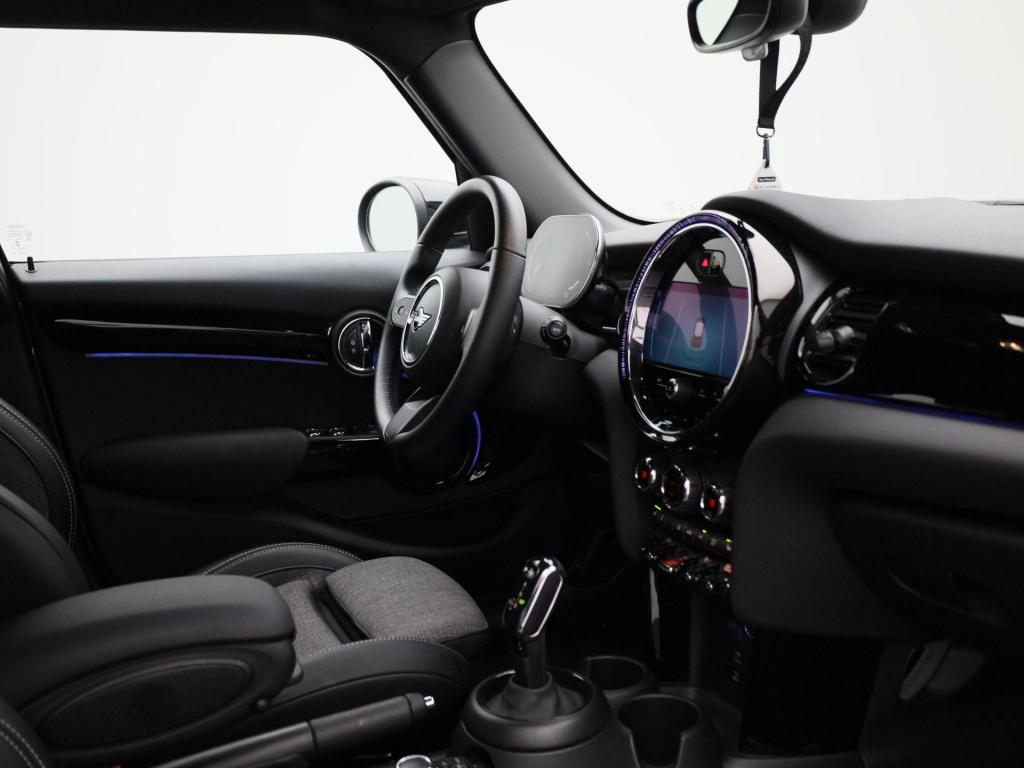 Mini 5-deurs 1.5 cooper business edition | automaat | navigatie | stoel ver