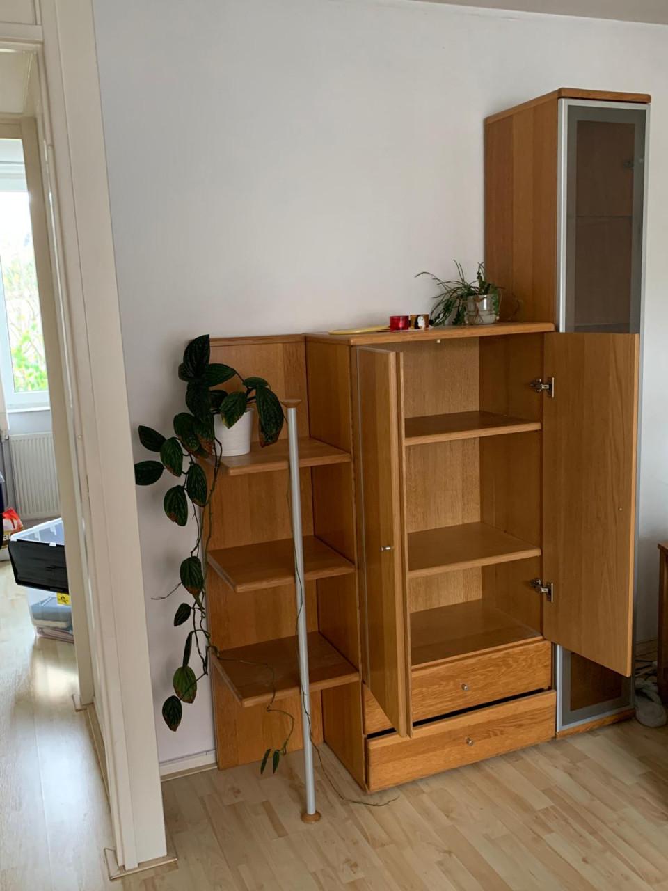 Mooie, bruine kast in heel goede staat