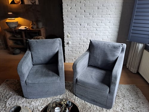 2 stoere landelijke fauteuils