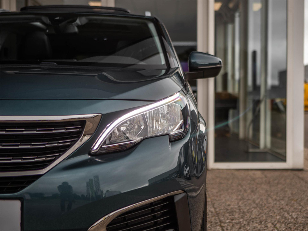 Peugeot 5008 1.2 puretech 130pk blue lease premium automaat | 7-zits |panor