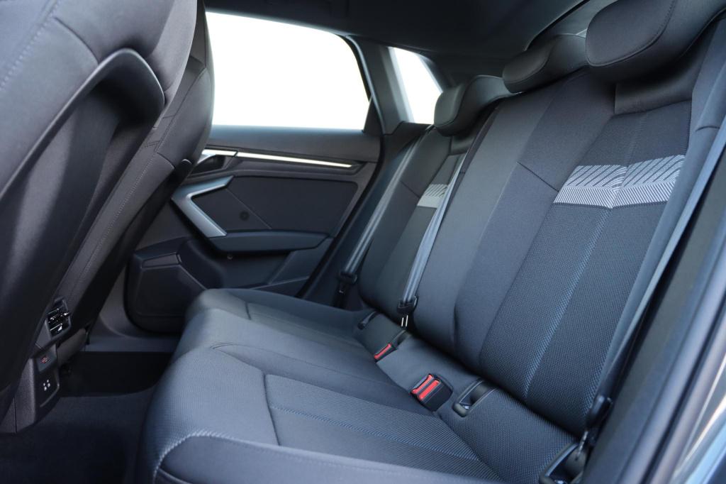 Audi A3 sportback 40 tfsi e advanced edition 204pk s-tronic | soh 99,9% |