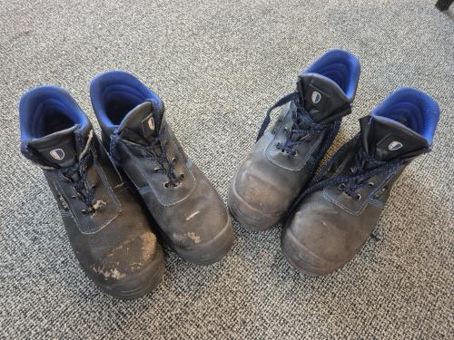2 paar werkschoenen - 41