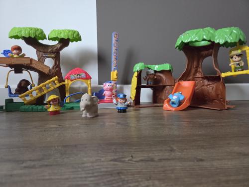 Fisher Price Little People boomhut