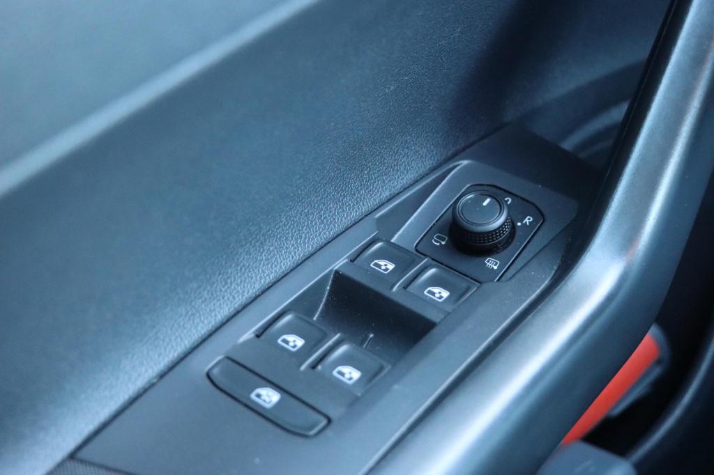 Volkswagen Polo 1.0 tsi life 95pk