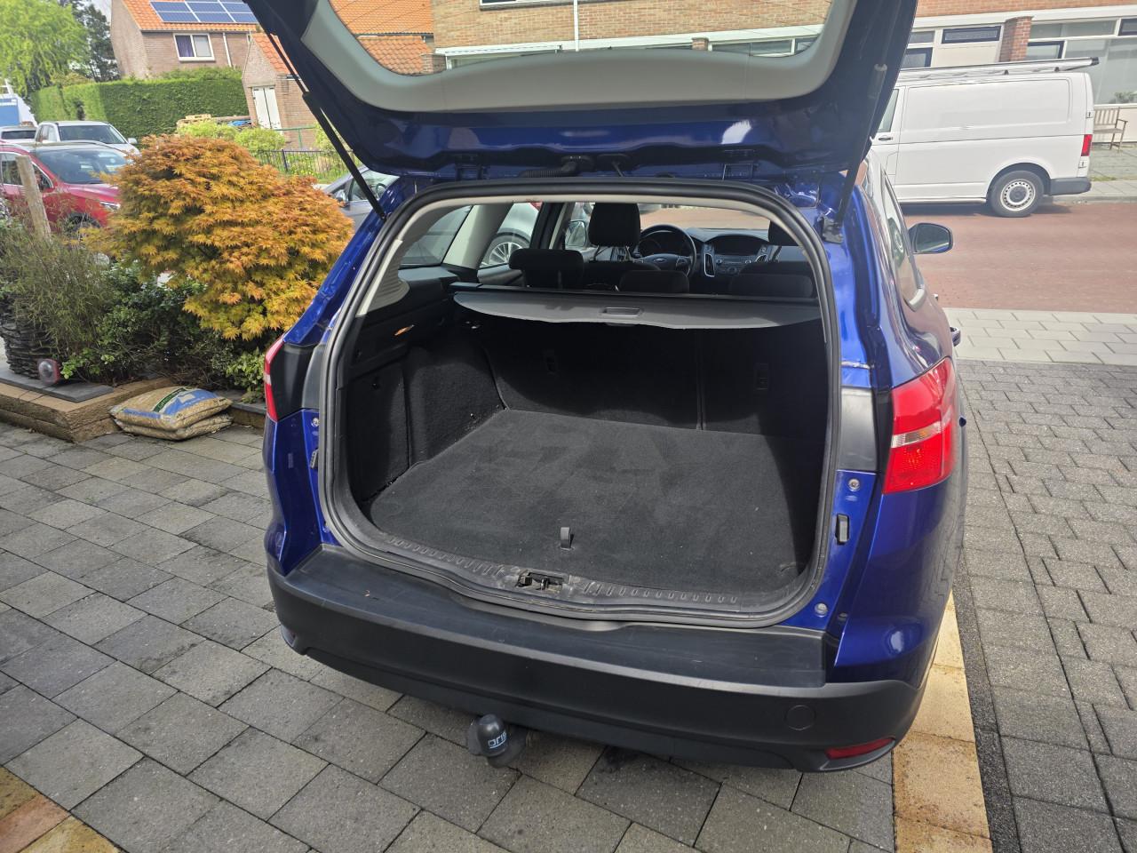Tekoop zeer mooie Ford Focus Wagon. Bj 2017