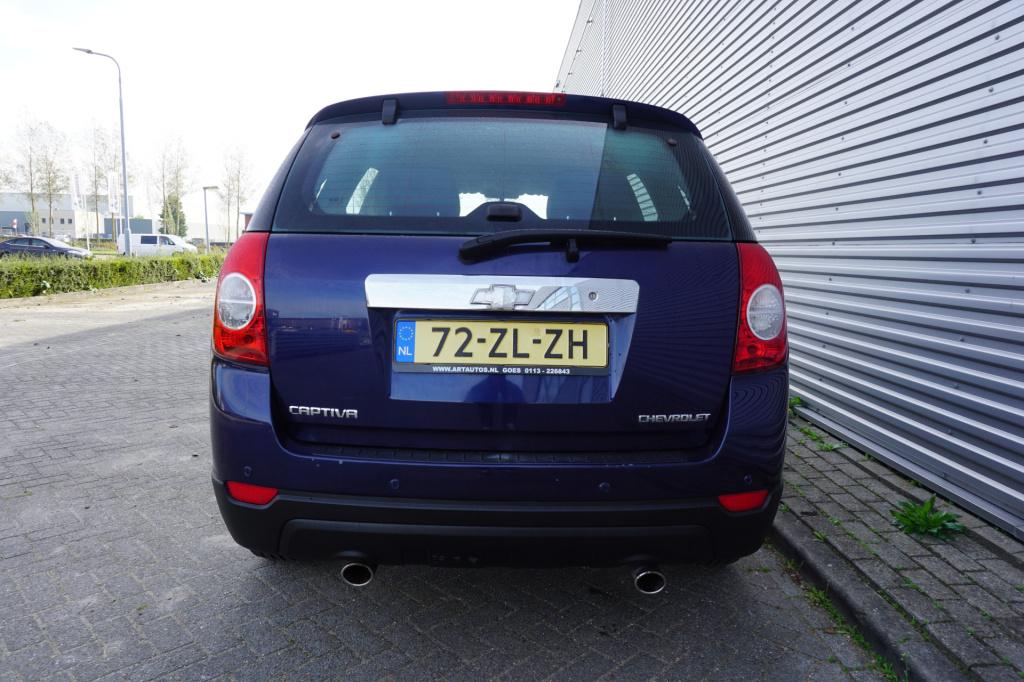 Chevrolet Captiva 2.4i style 2wd 7p airco / elektr. ramen / cruise / parkee