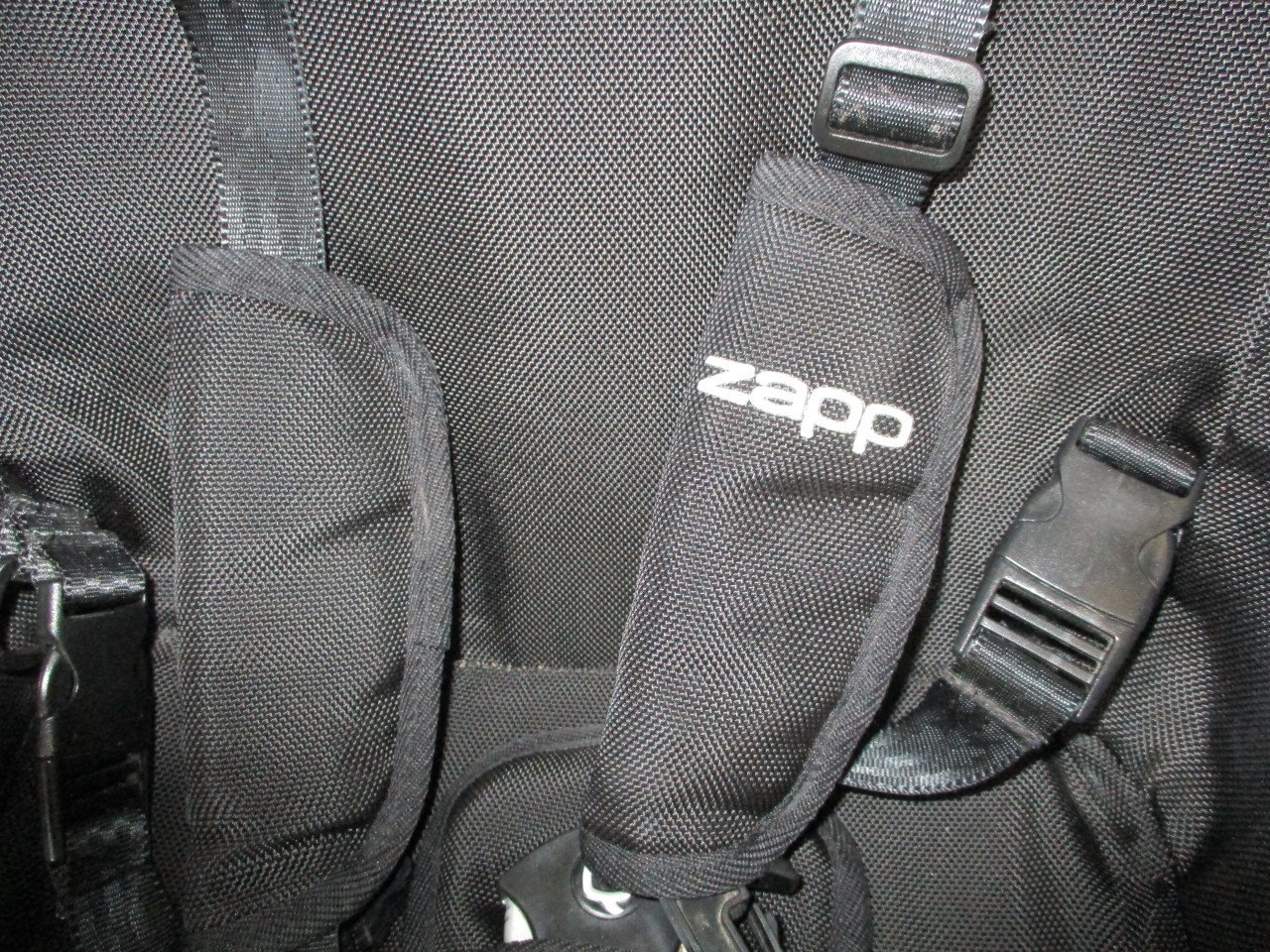 Quinni zapp wandelwagen / buggi met regenkap