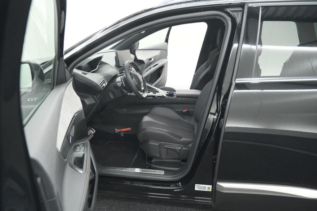 Peugeot 5008 hybrid 136 e-dcs6 gt | camera | dodehoekdetectie | navigatie |