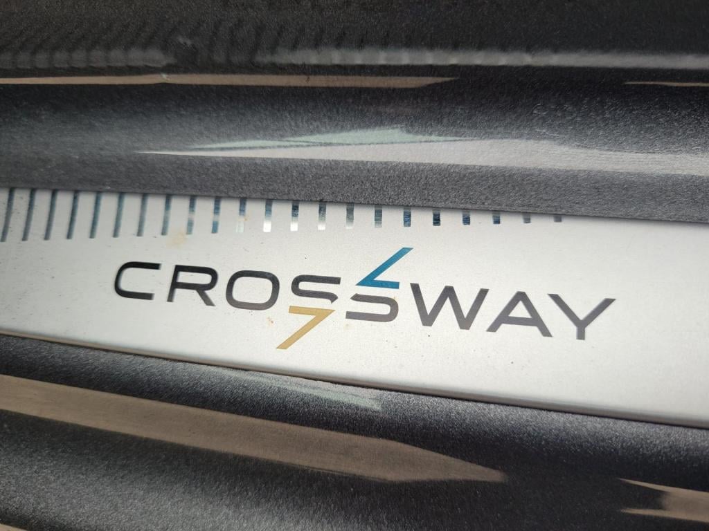 Peugeot 2008 1.2 puretech allure crossway treekhak alcantara leer / navigat