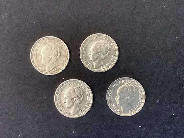 Wilhelmina 10 cent zilver, 4 stuks.
