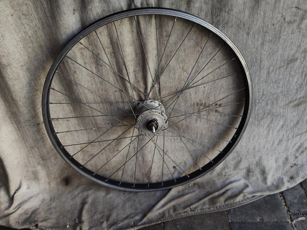 Shimano 26 inch voorwiel