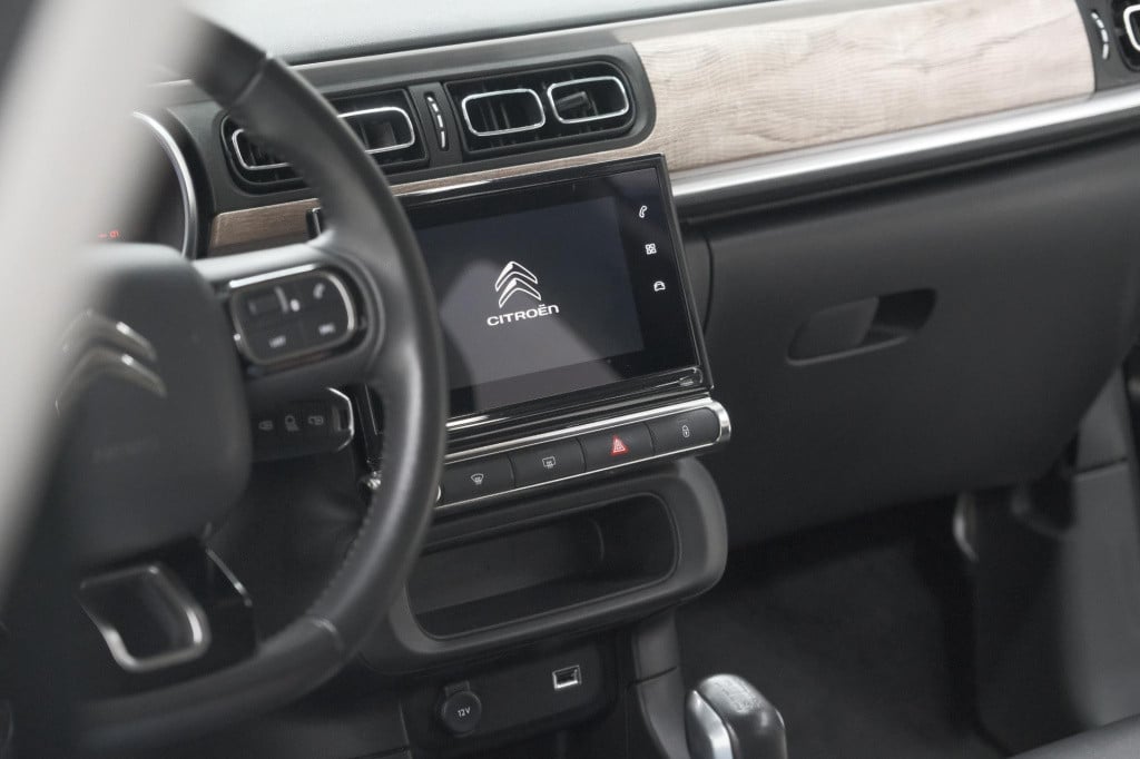 Citroen C3 puretech 82 feel edition | camera | navigatie | apple carplay