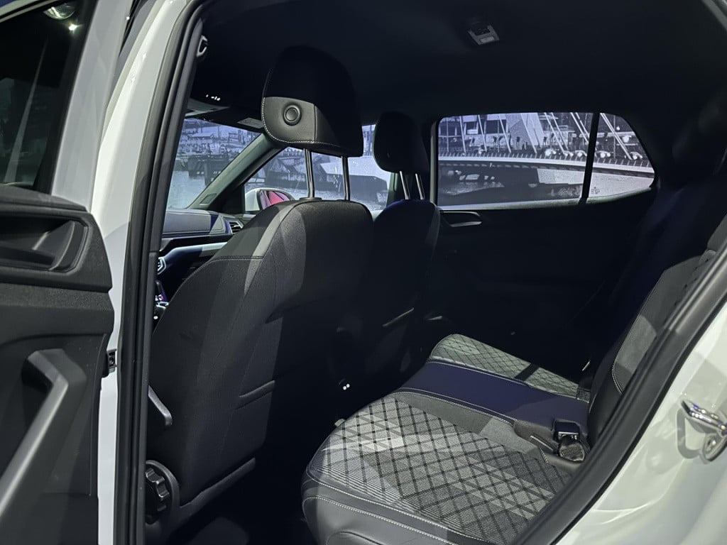 Volkswagen T-cross 1.0 tsi r-line edition *camera*acc*navi*appconnect*
