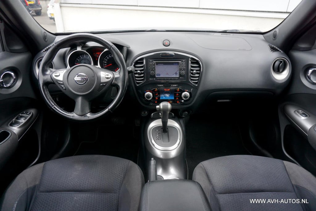 Nissan Juke 1.6 acenta automaat