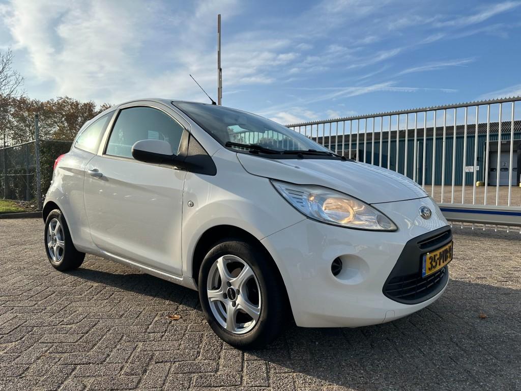 Ford KA 1.2 comfort start/stop lage km airco