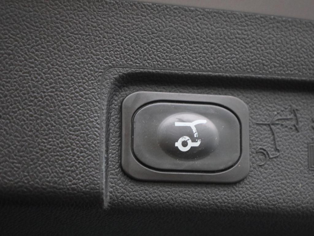 Ford Puma 1.0 ecoboost hybrid st-line x | adaptive cruise control | panoram