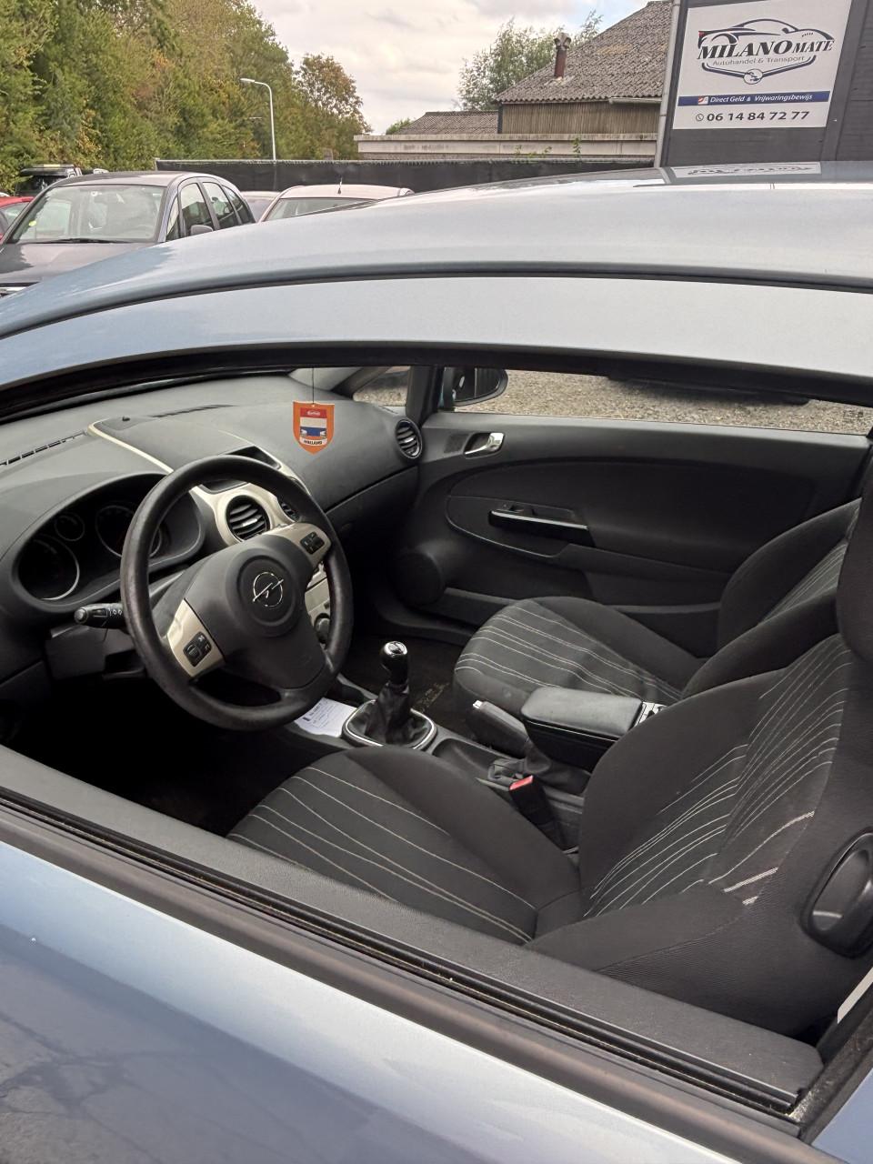 Opel corsa jaar apk