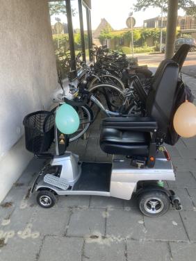 Scootmobiel in zeer goede staat.